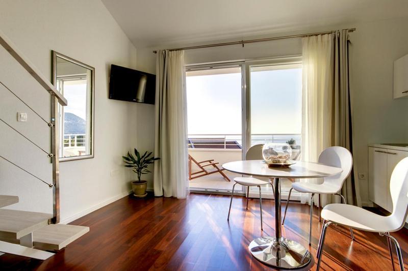 Apartments Lianto Драшнице Стая снимка